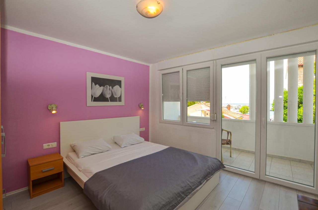 Apartments Iris Rovinj Exterior photo