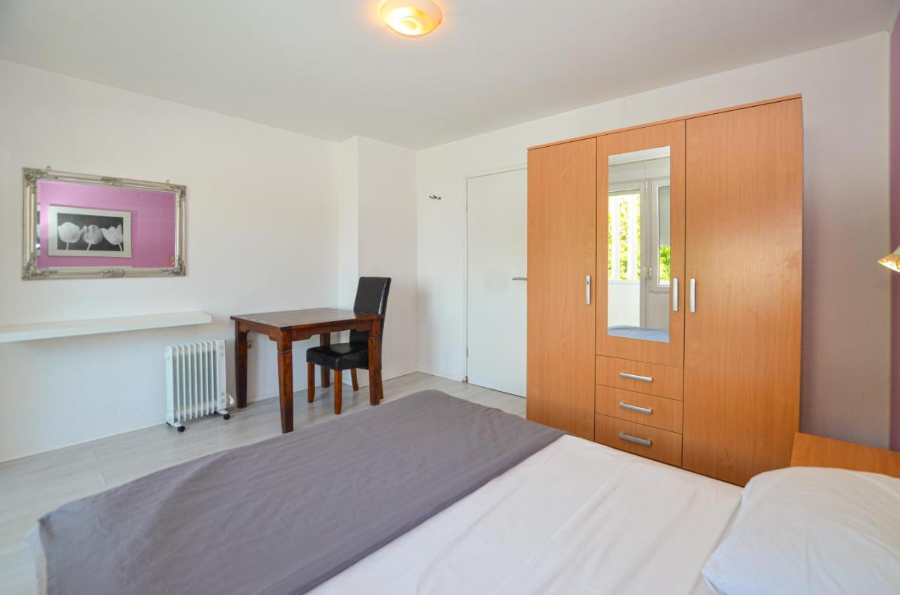 Apartments Iris Rovinj Exterior photo